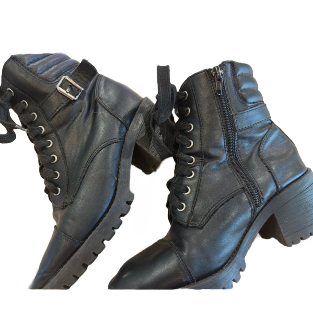 Leather boots